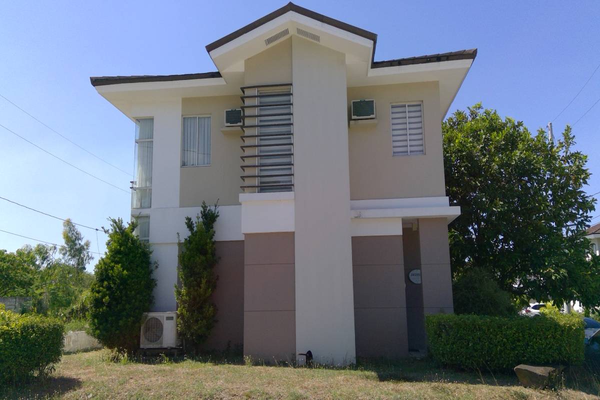 Hillcrest Estates NUVALI REGION IV-A (CALABARZON),House and Lot,Hillcrest Estates NUVALI,1348