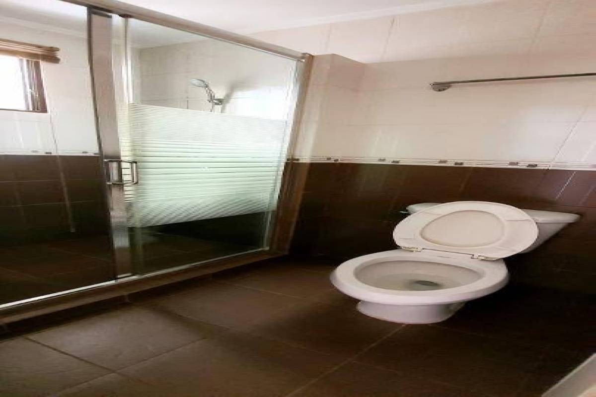 NATIONAL CAPITAL REGION (NCR),3 BathroomsBathrooms,House and Lot,1589