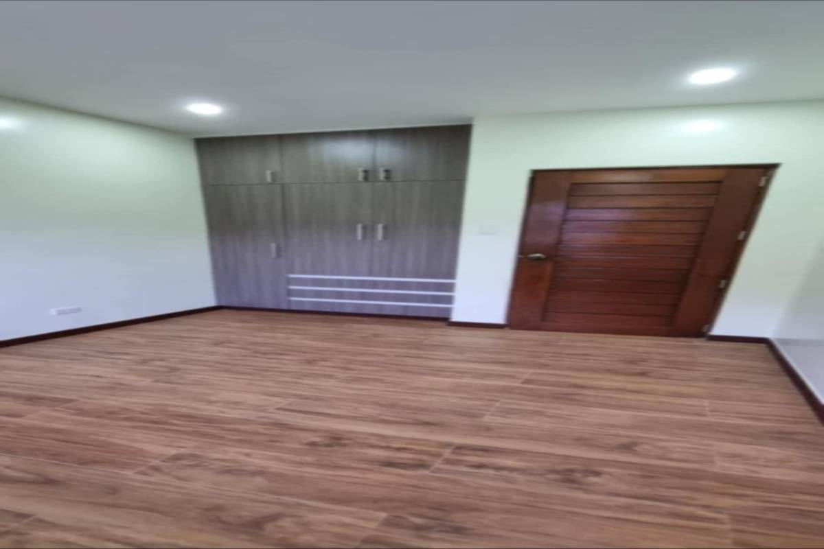 NATIONAL CAPITAL REGION (NCR),2 BathroomsBathrooms,House and Lot,1594