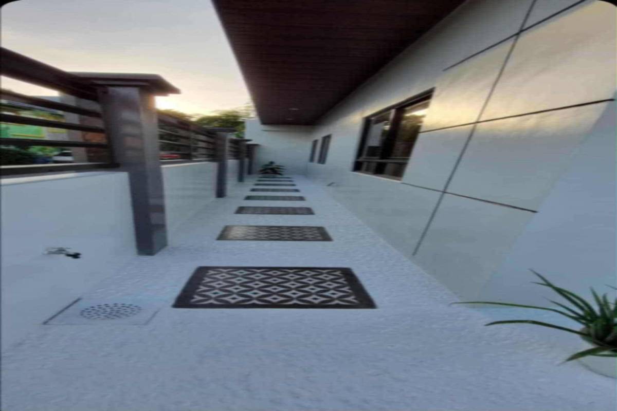 NATIONAL CAPITAL REGION (NCR),2 BathroomsBathrooms,House and Lot,1594