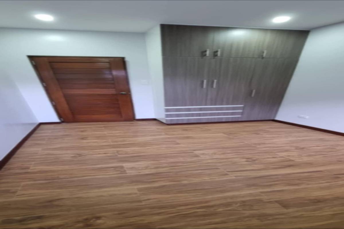 NATIONAL CAPITAL REGION (NCR),2 BathroomsBathrooms,House and Lot,1594