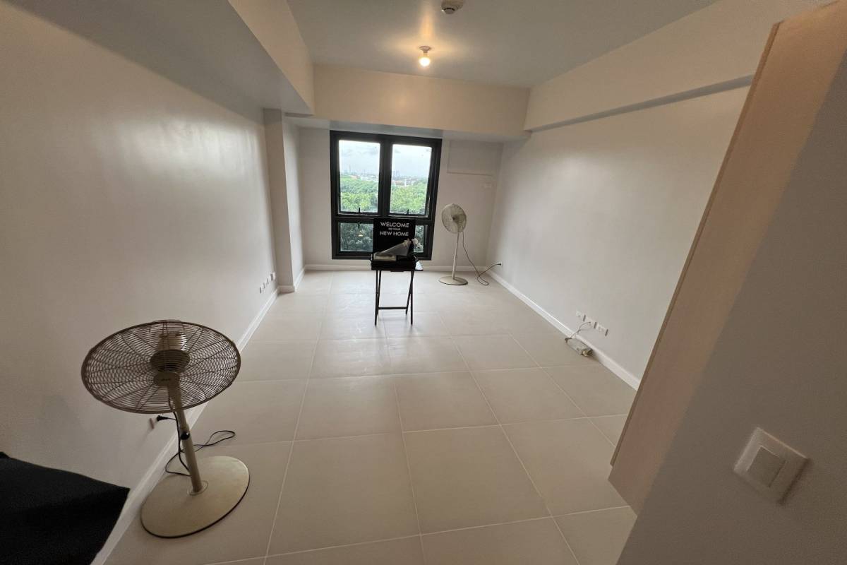 Vierto Circa,CITY OF MUNTINLUPA,NATIONAL CAPITAL REGION (NCR),Condominium,Vierto Circa,1628
