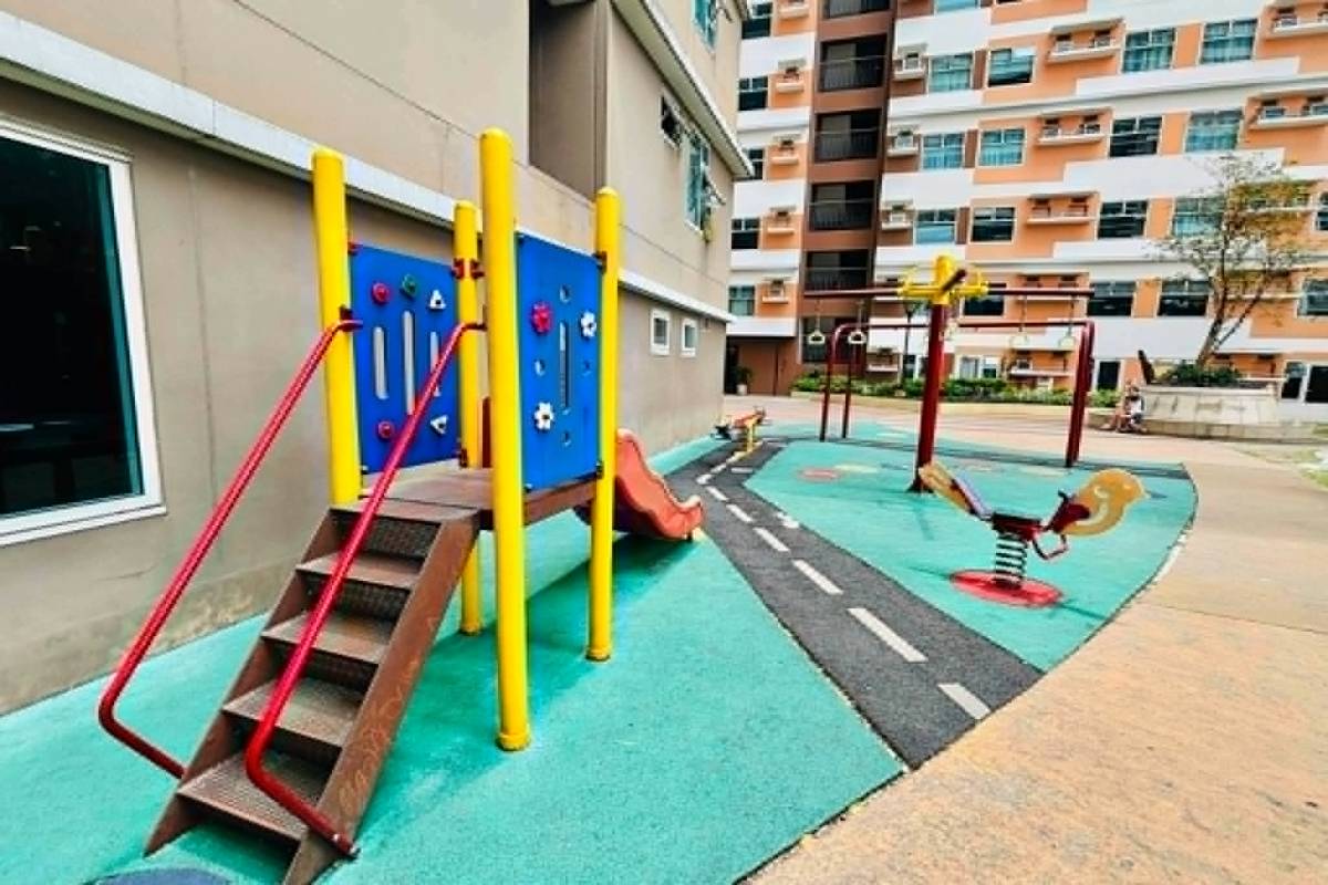 One Gateway Place,CITY OF MANDALUYONG,NATIONAL CAPITAL REGION (NCR),Condominium,One Gateway Place,1638
